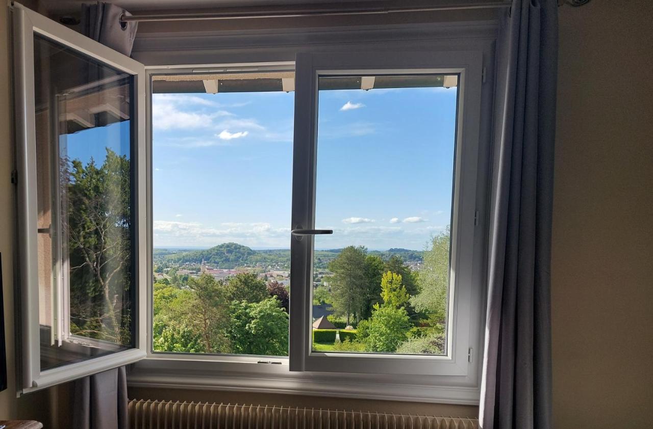 Chambres D'Hotes Le Relais Globe Trotteur Montaigu  Eksteriør billede