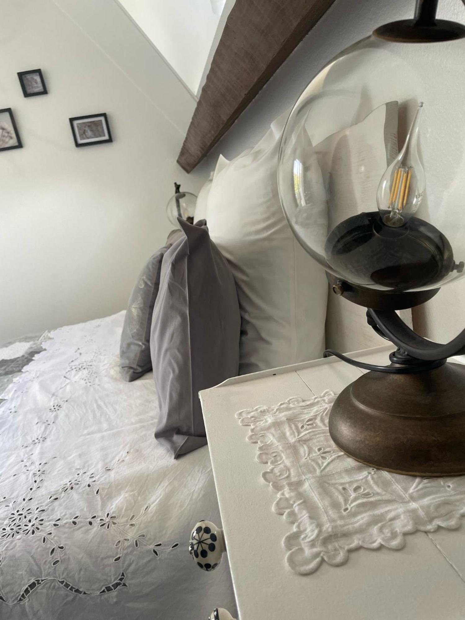 Chambres D'Hotes Le Relais Globe Trotteur Montaigu  Eksteriør billede